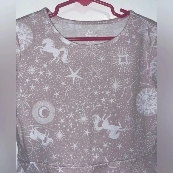 Wonder Nation Dress​​​​ - Picture 2 of 5